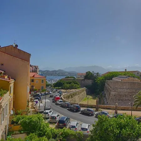Apartment Ajaccio: Charmant T3, 4 Pers, Wifi, Centre-ville - Fr-1-61-475